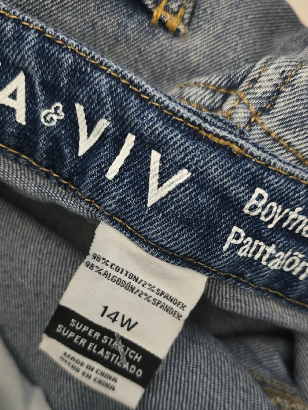 Ava & Viv Jeans Women's Size 14 Wide 14W Blue Boyfriend Crop Denim Jean